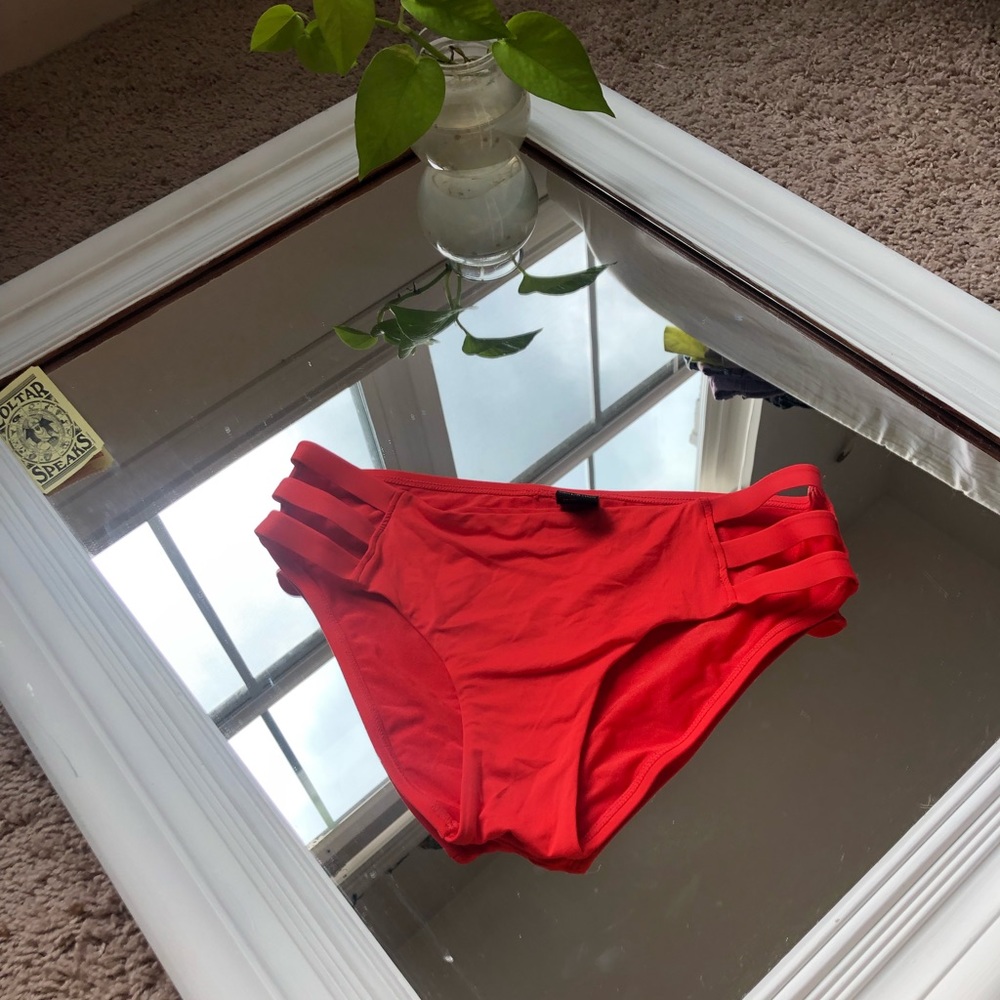 Surf bikini bottoms